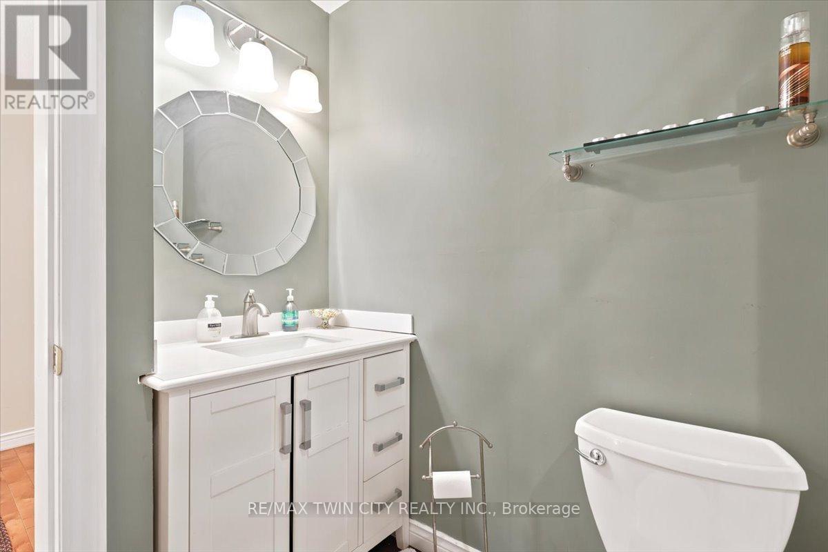 #14 75 BEASLEY CRESCENT - 28