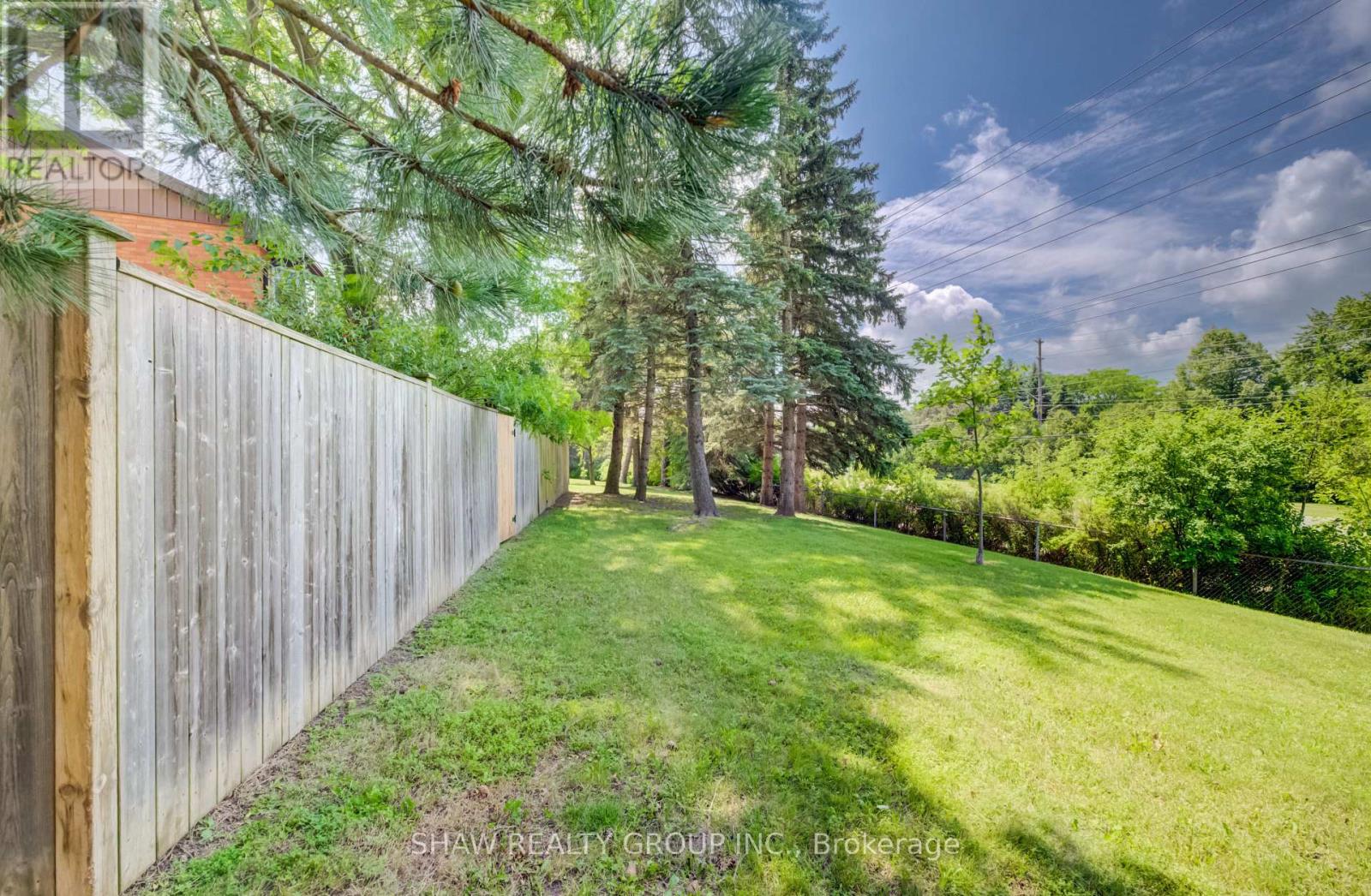 #9 206 CANDLEWOOD CRESCENT - 34