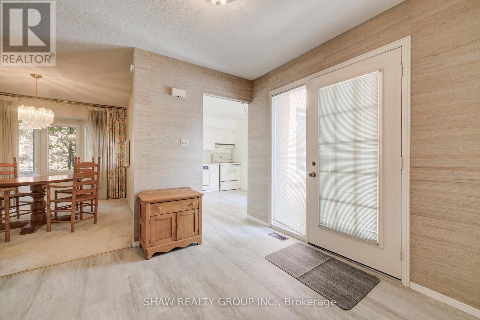 #9 206 CANDLEWOOD CRESCENT - 5