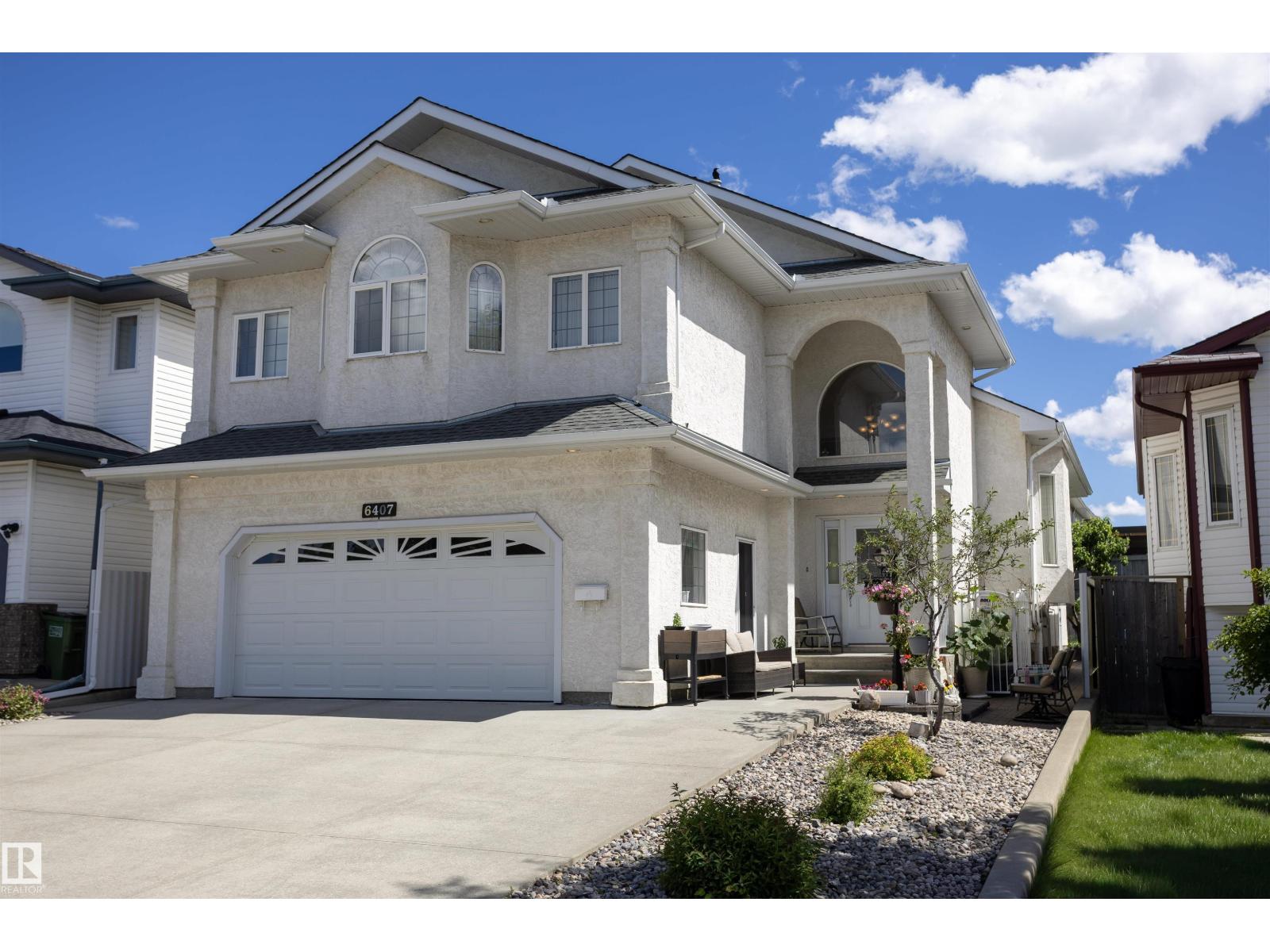 6407 163 AV NW - 1