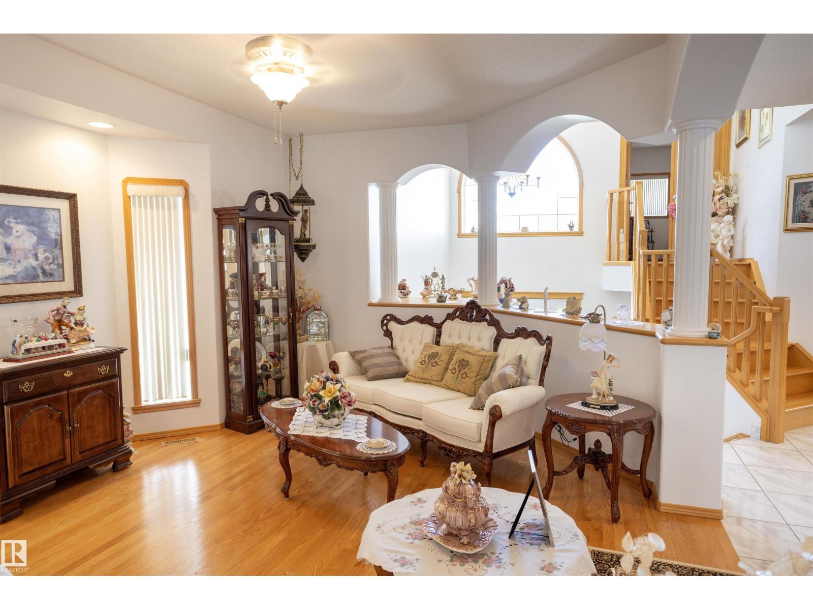 6407 163 AV NW - 10