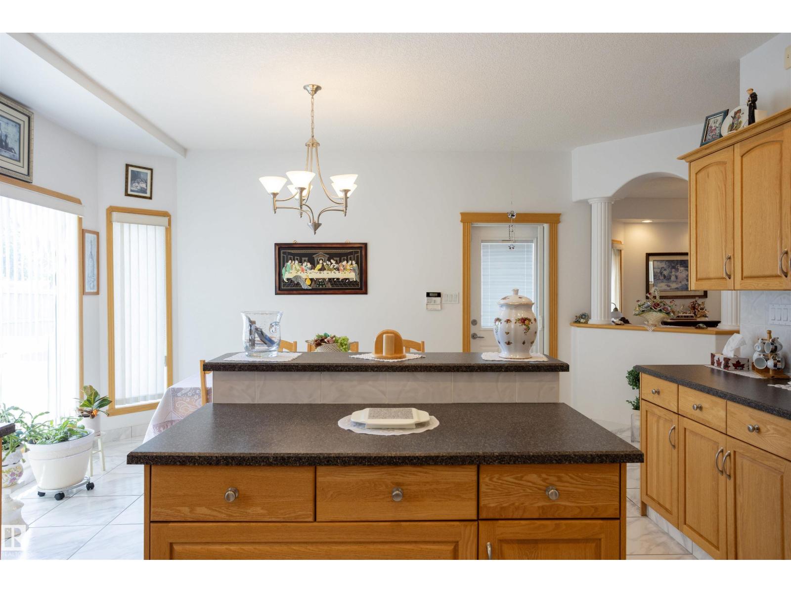 6407 163 AV NW - 21