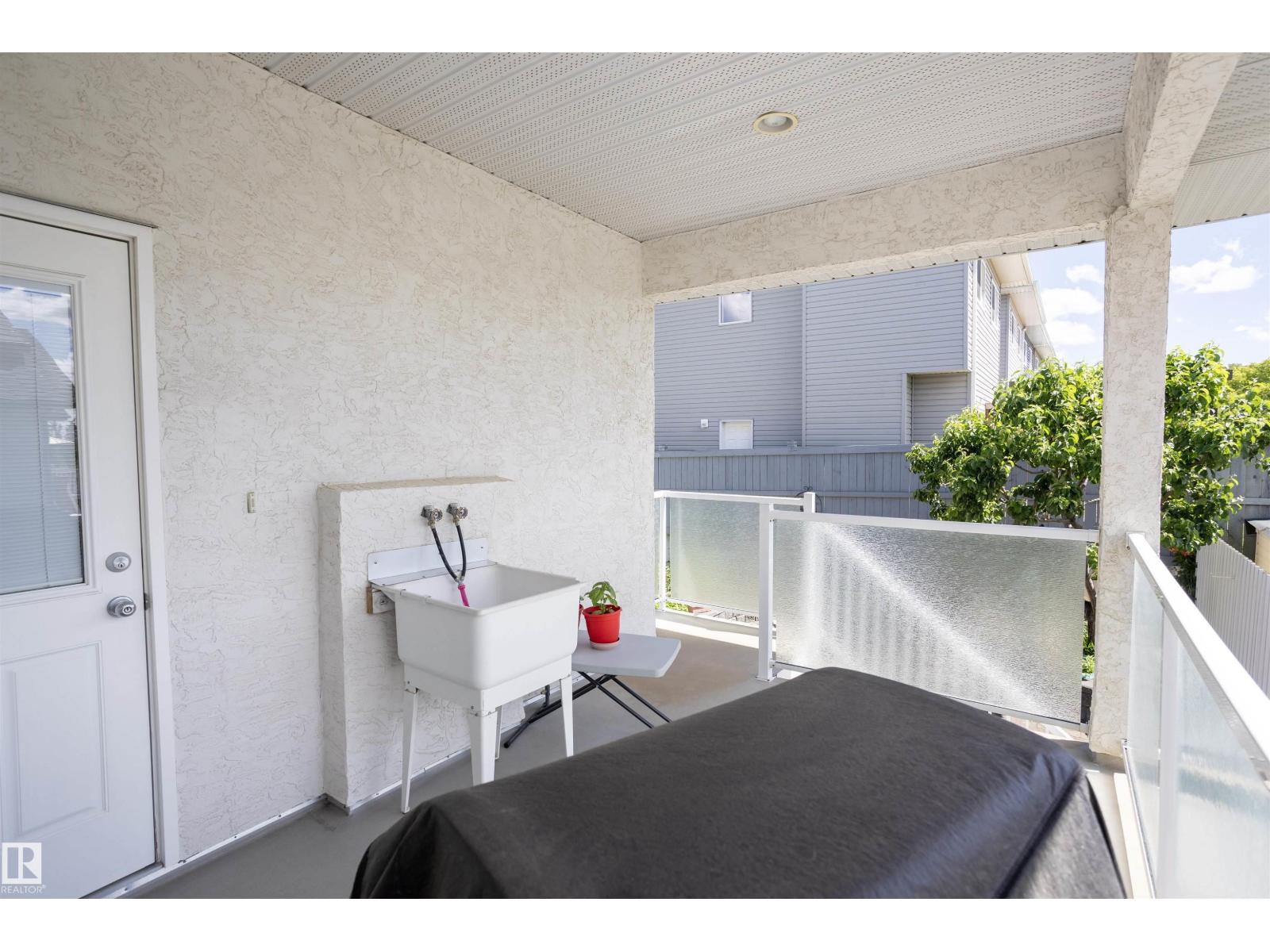 6407 163 AV NW - 54