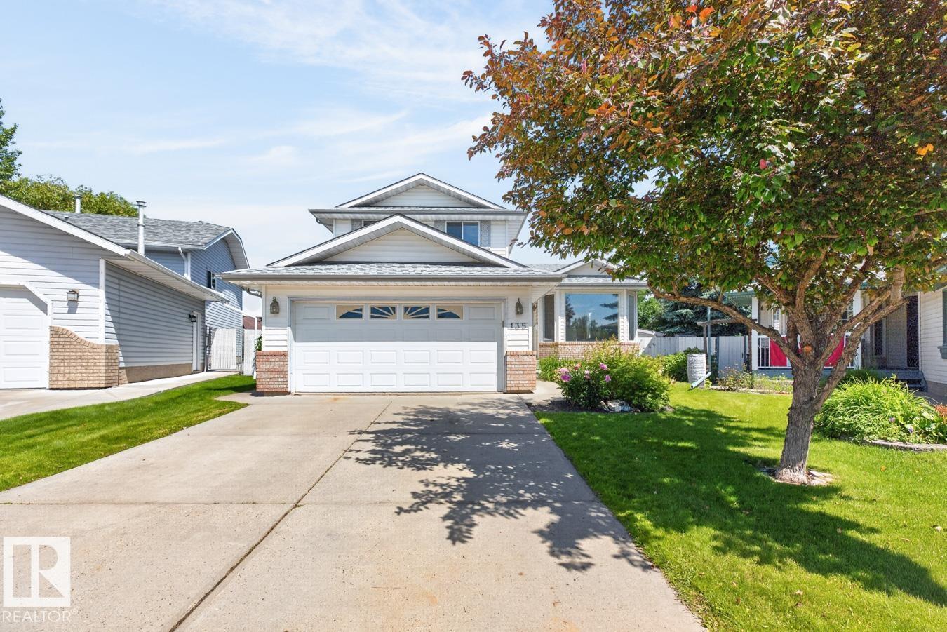 135 MEADOWVIEW DR — photo 46