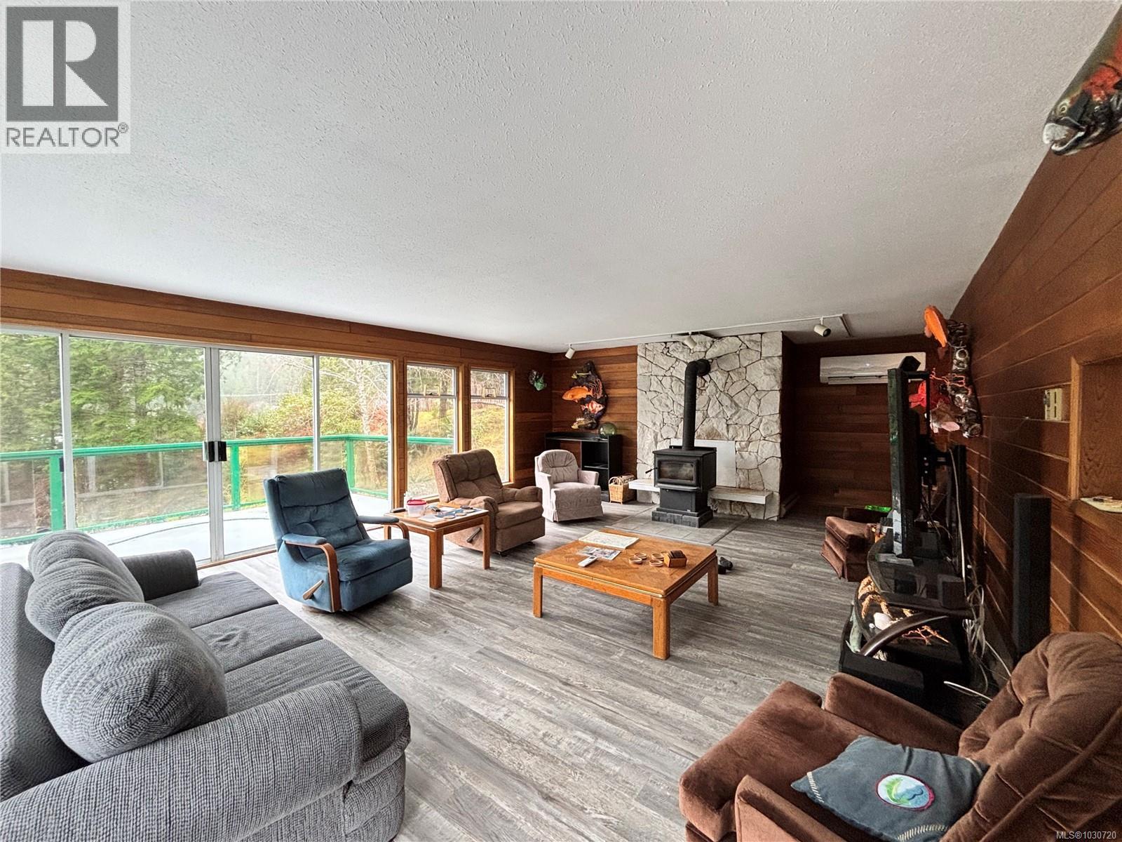 1068 Princess Victoria View - 7