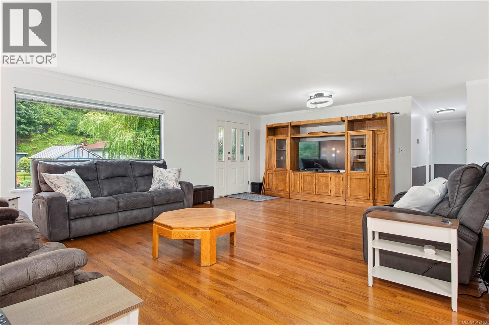 1276 Sayward Rd - 9