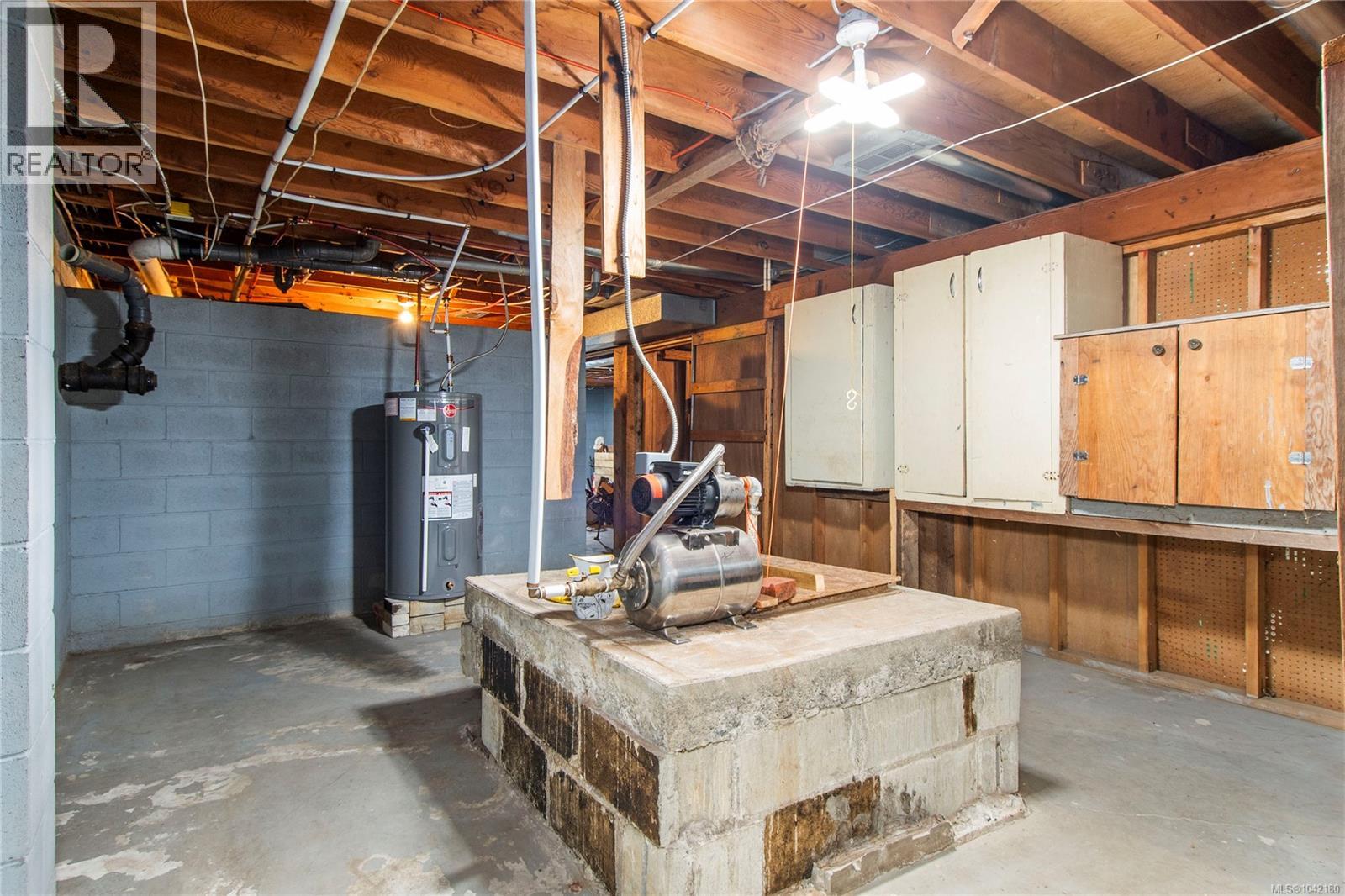 1276 Sayward Rd - 50