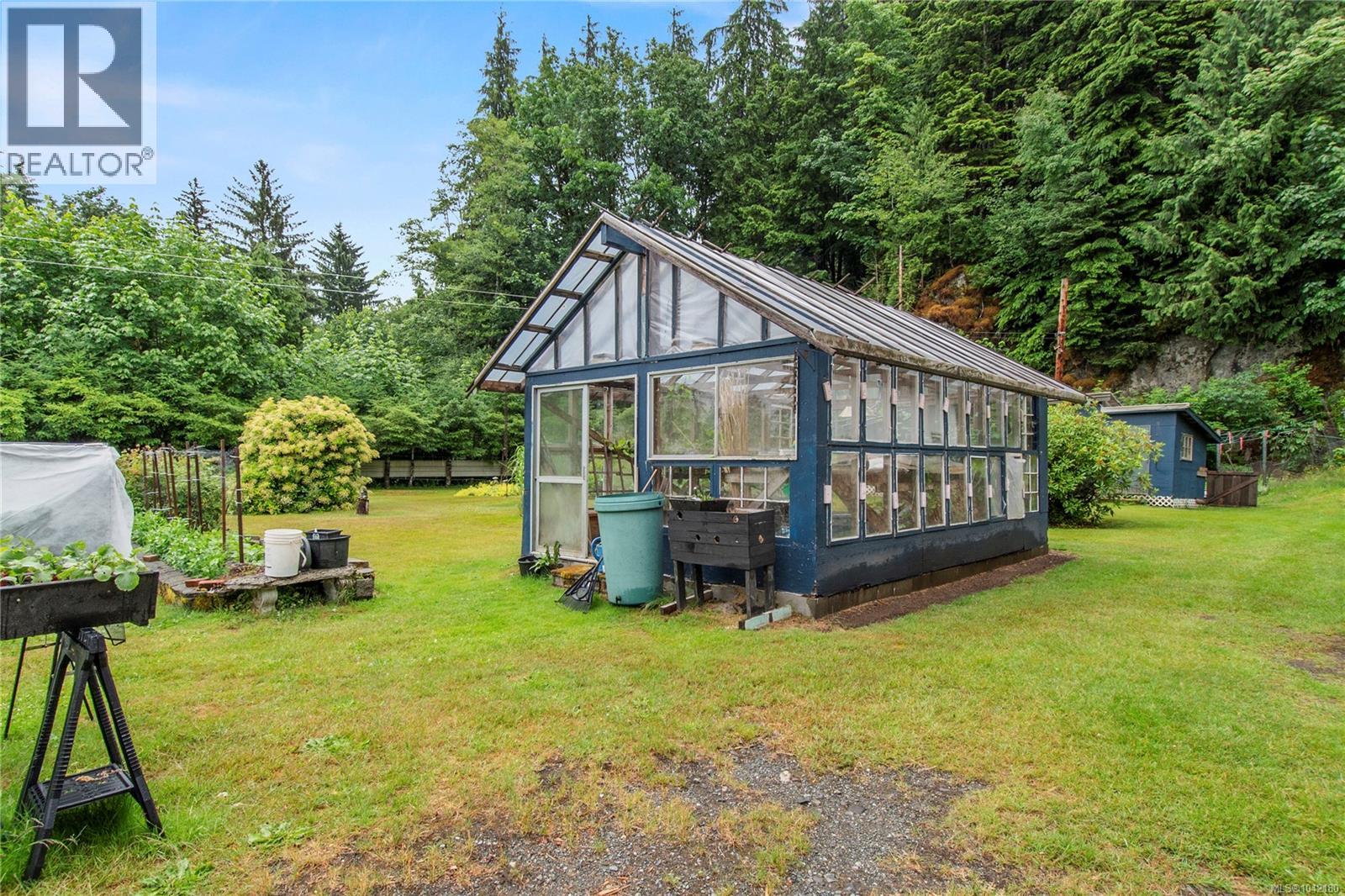 1276 Sayward Rd - 34