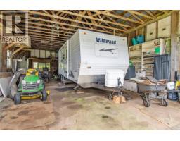 1276 Sayward Rd, Sayward, BC V0P1R0 Photo 33