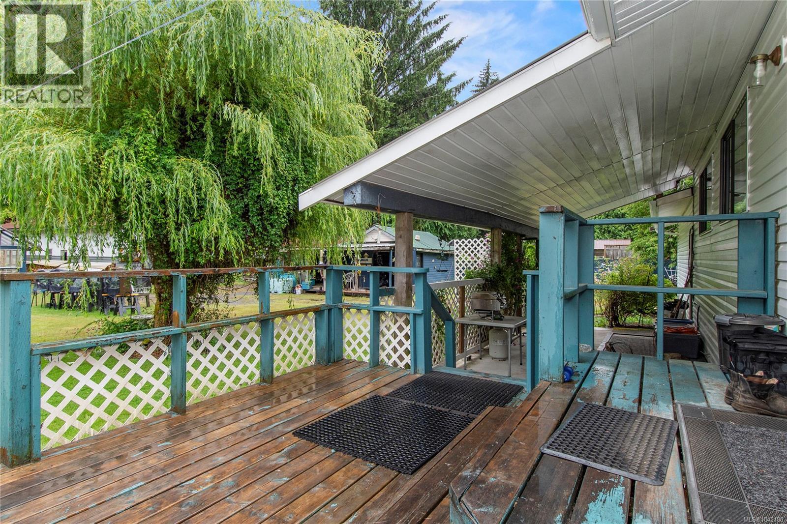 1276 Sayward Rd - 25
