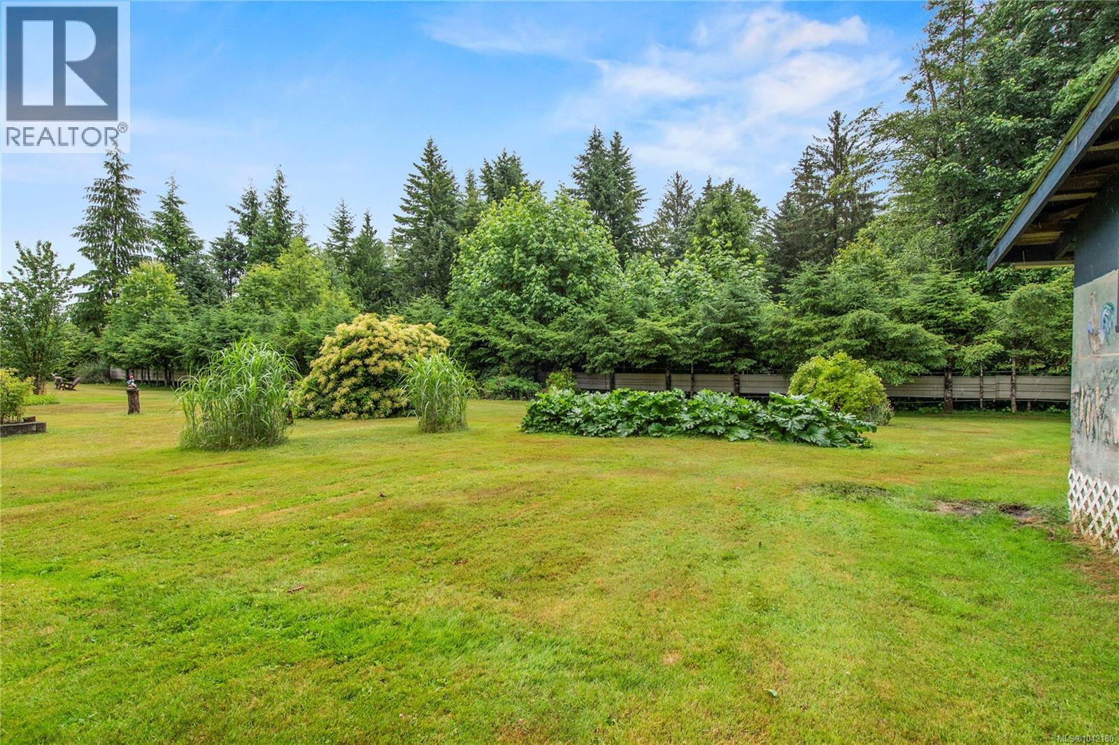 1276 Sayward Rd - 58