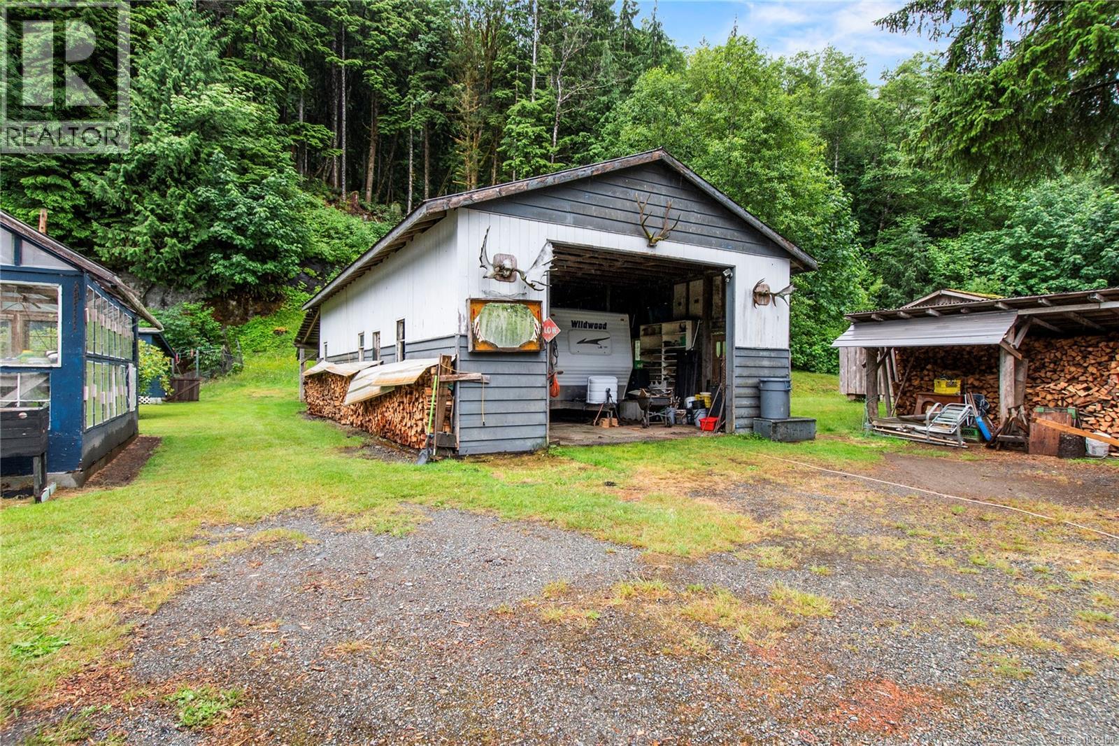 1276 Sayward Rd - 32
