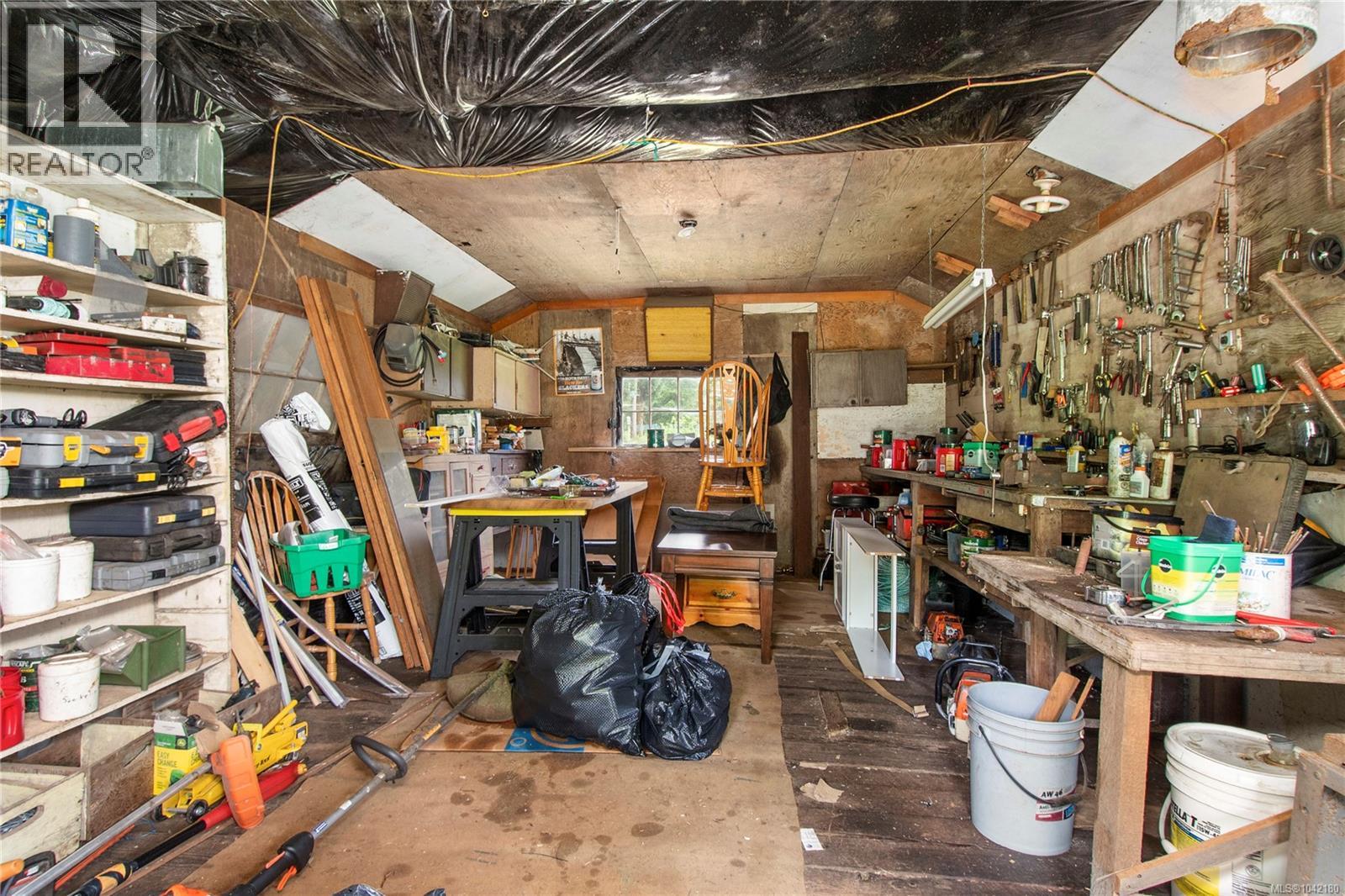1276 Sayward Rd - 54