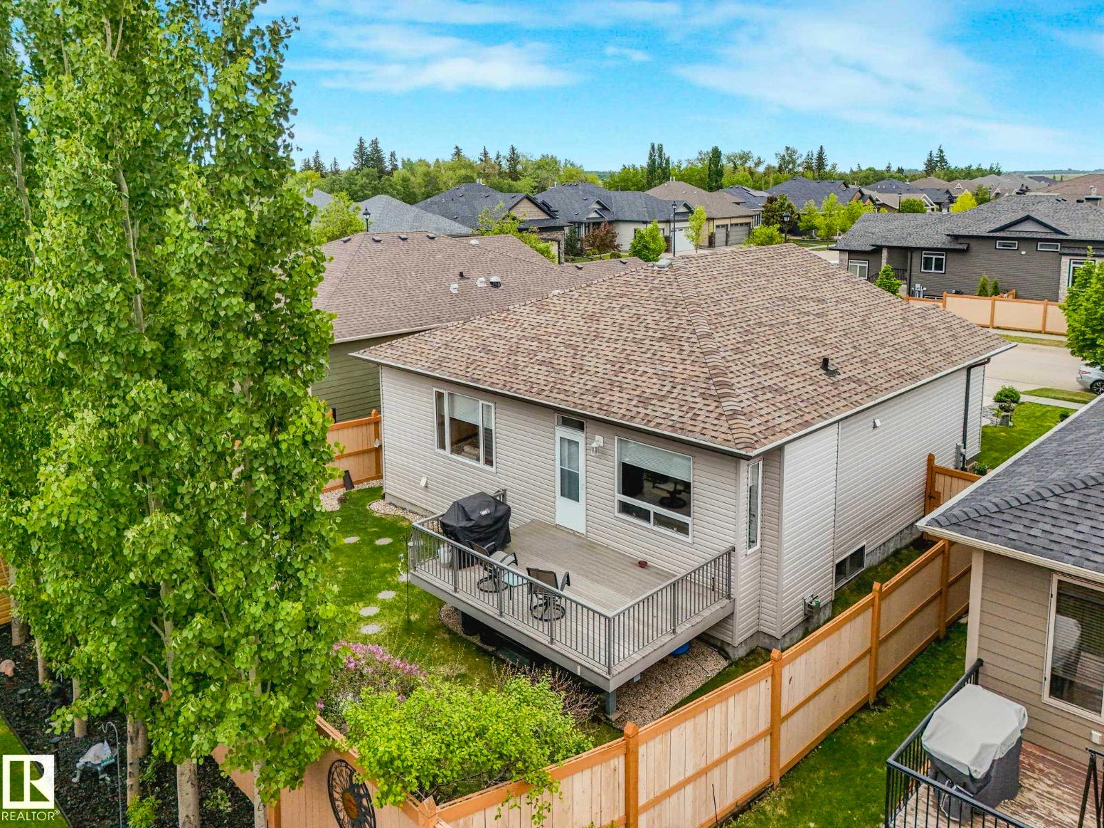 16 WADE AV - 3