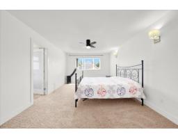 7032 195a Street, Surrey, BC V4N5Z2 Photo 14