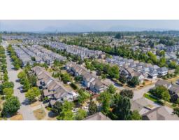 7032 195a Street, Surrey, BC V4N5Z2 Photo 36