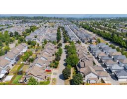 7032 195a Street, Surrey, BC V4N5Z2 Photo 39