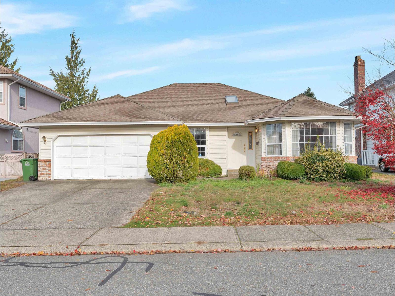 32337 NAKUSP DRIVE, Abbotsford