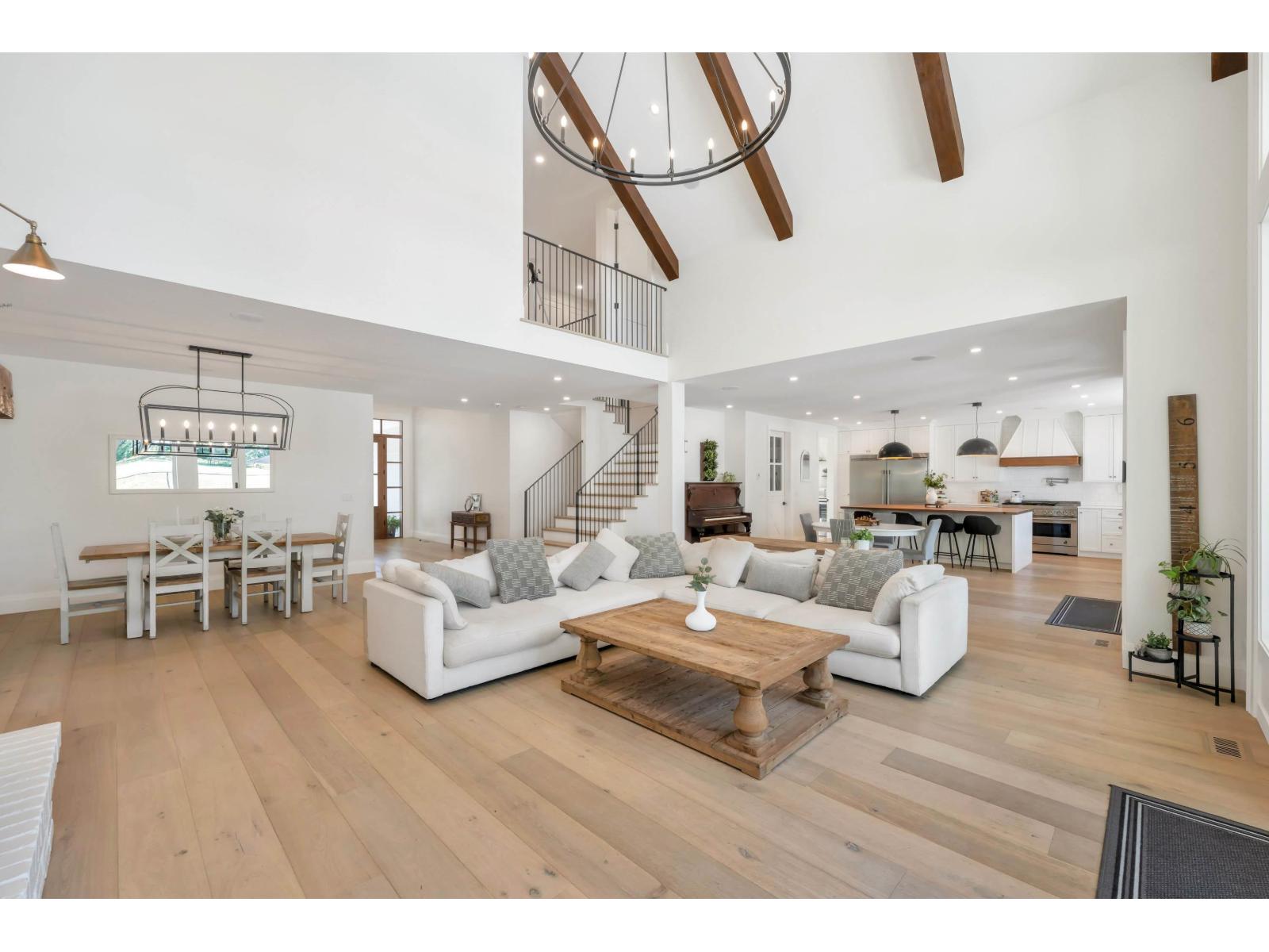 23407 24 AVENUE, Langley