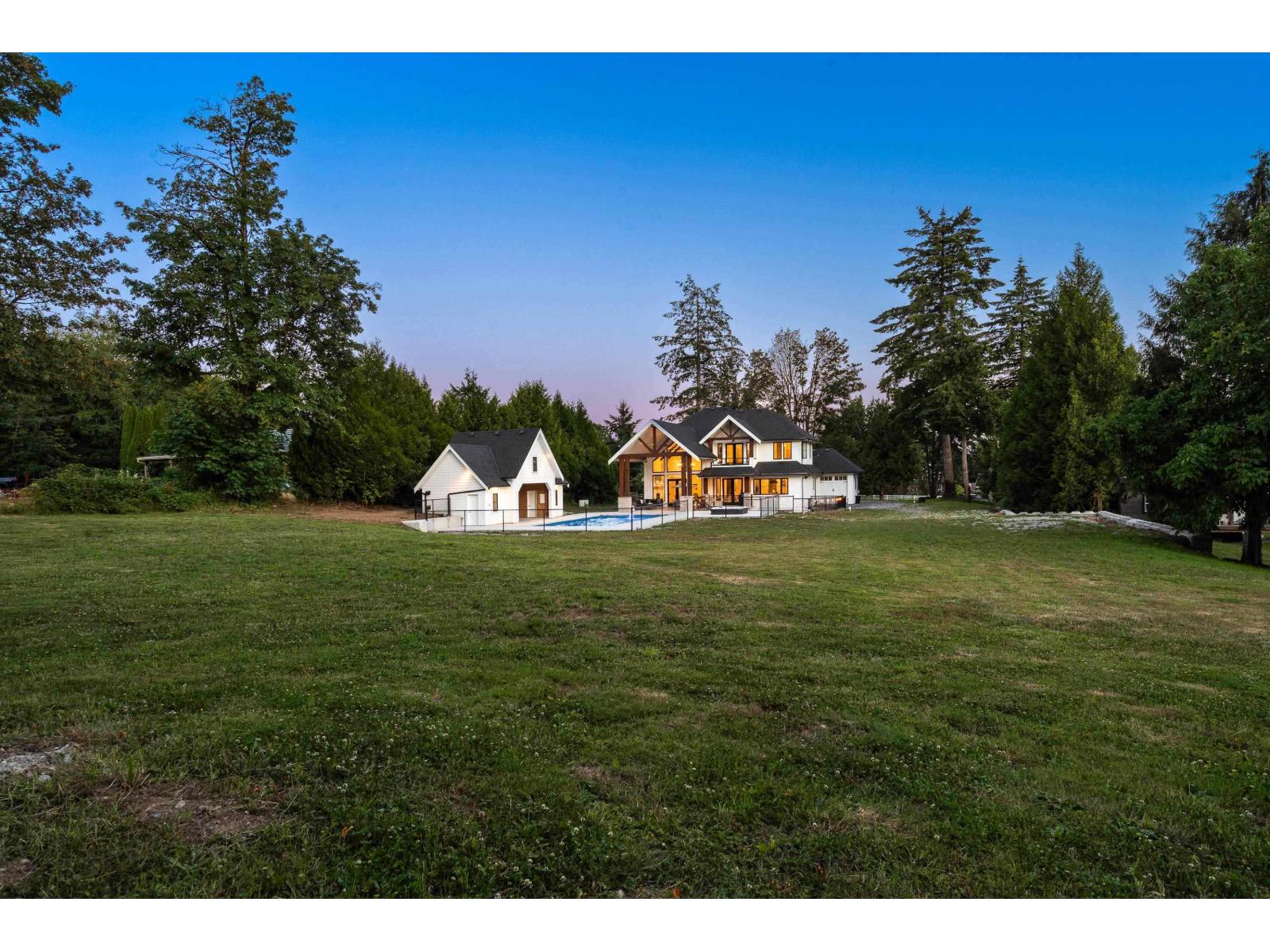 23407 24 AVENUE, Langley