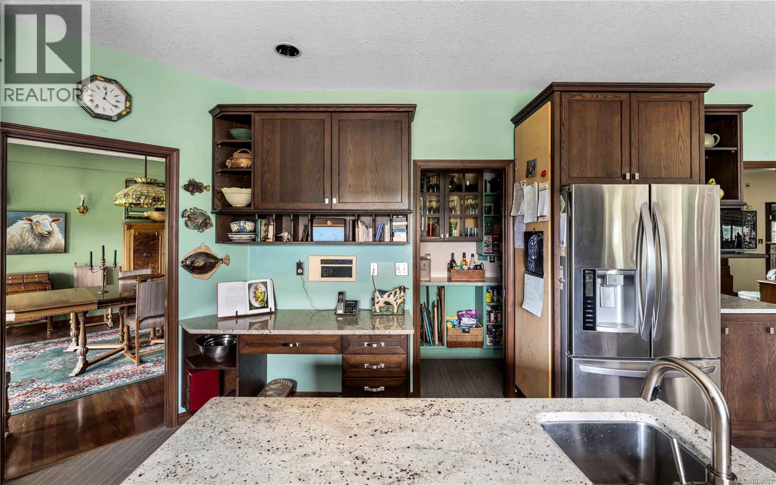 1662 Stamps Rd, Duncan