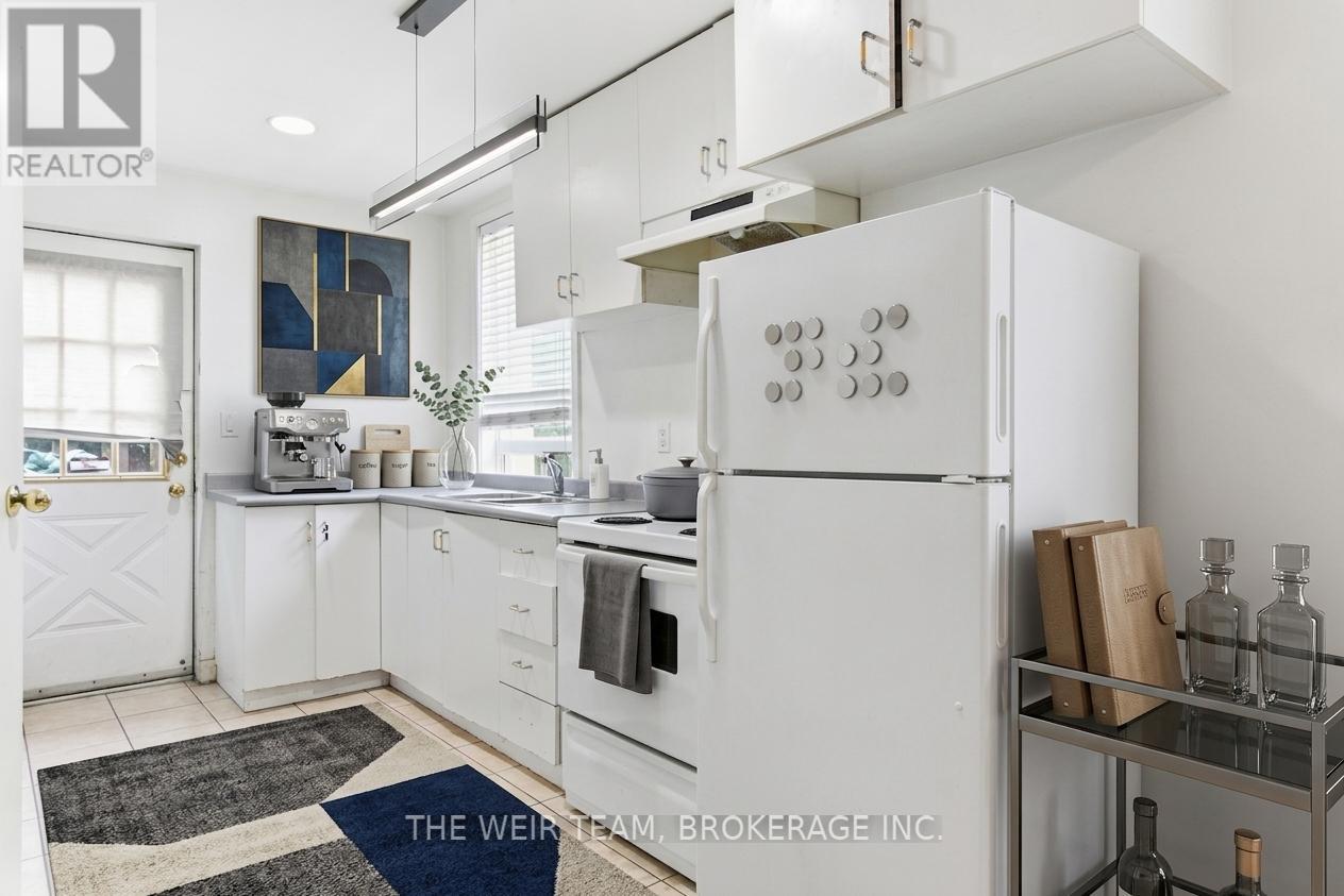 114 DE GRASSI STREET - 20