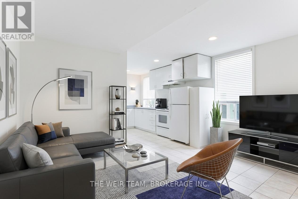 114 DE GRASSI STREET - 18