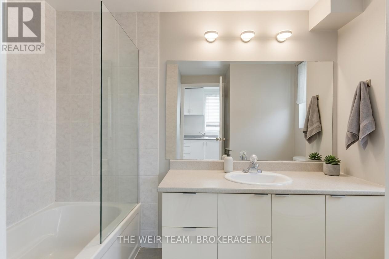 114 DE GRASSI STREET - 23