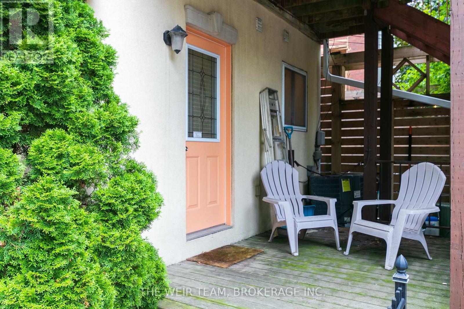 114 DE GRASSI STREET - 32