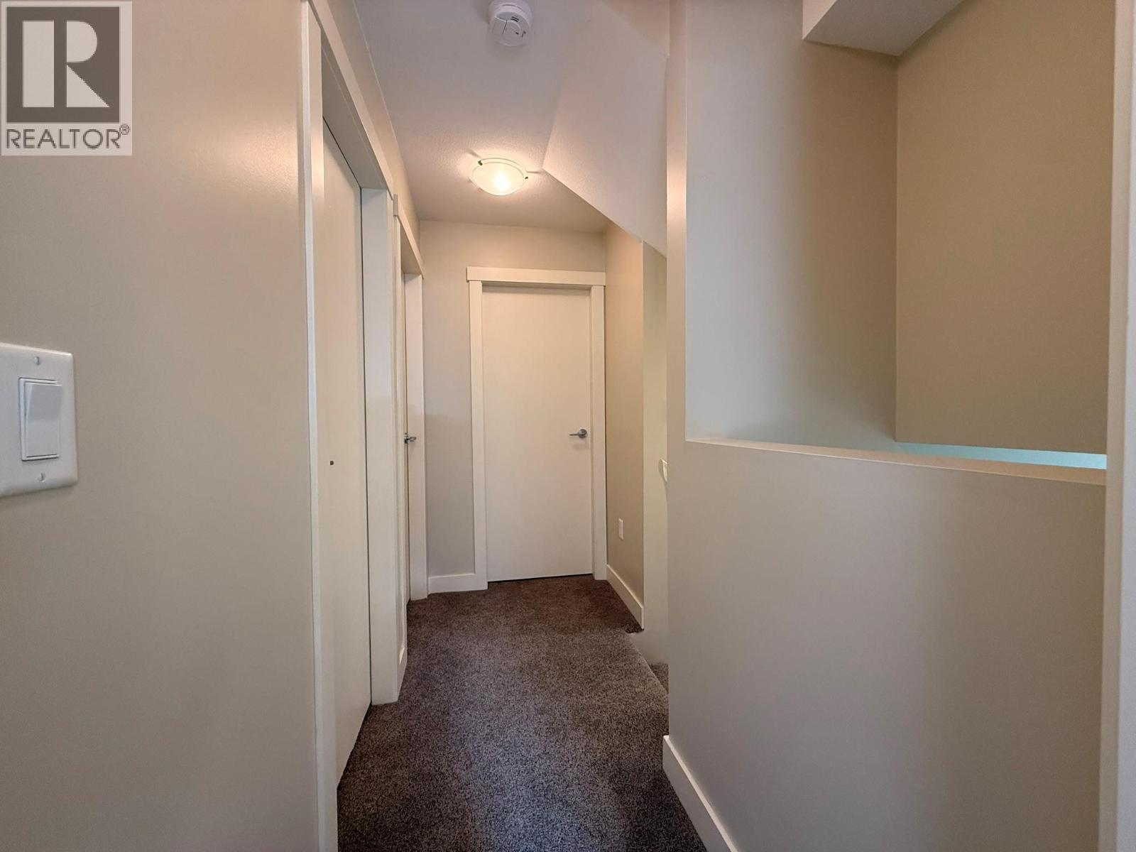 #311C 2049 SUMMIT Drive - Image 14
