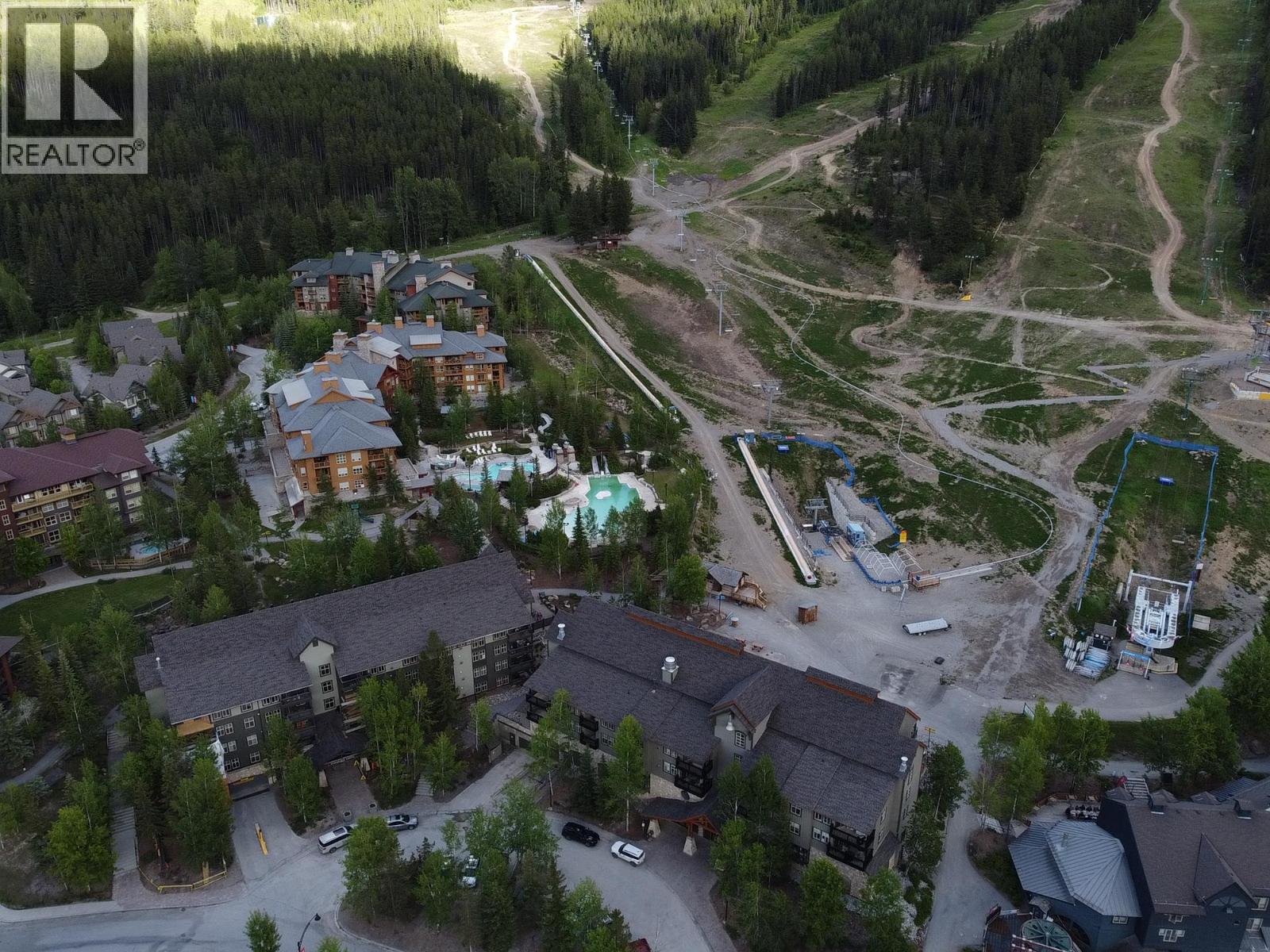 #311C 2049 SUMMIT Drive - Image 28