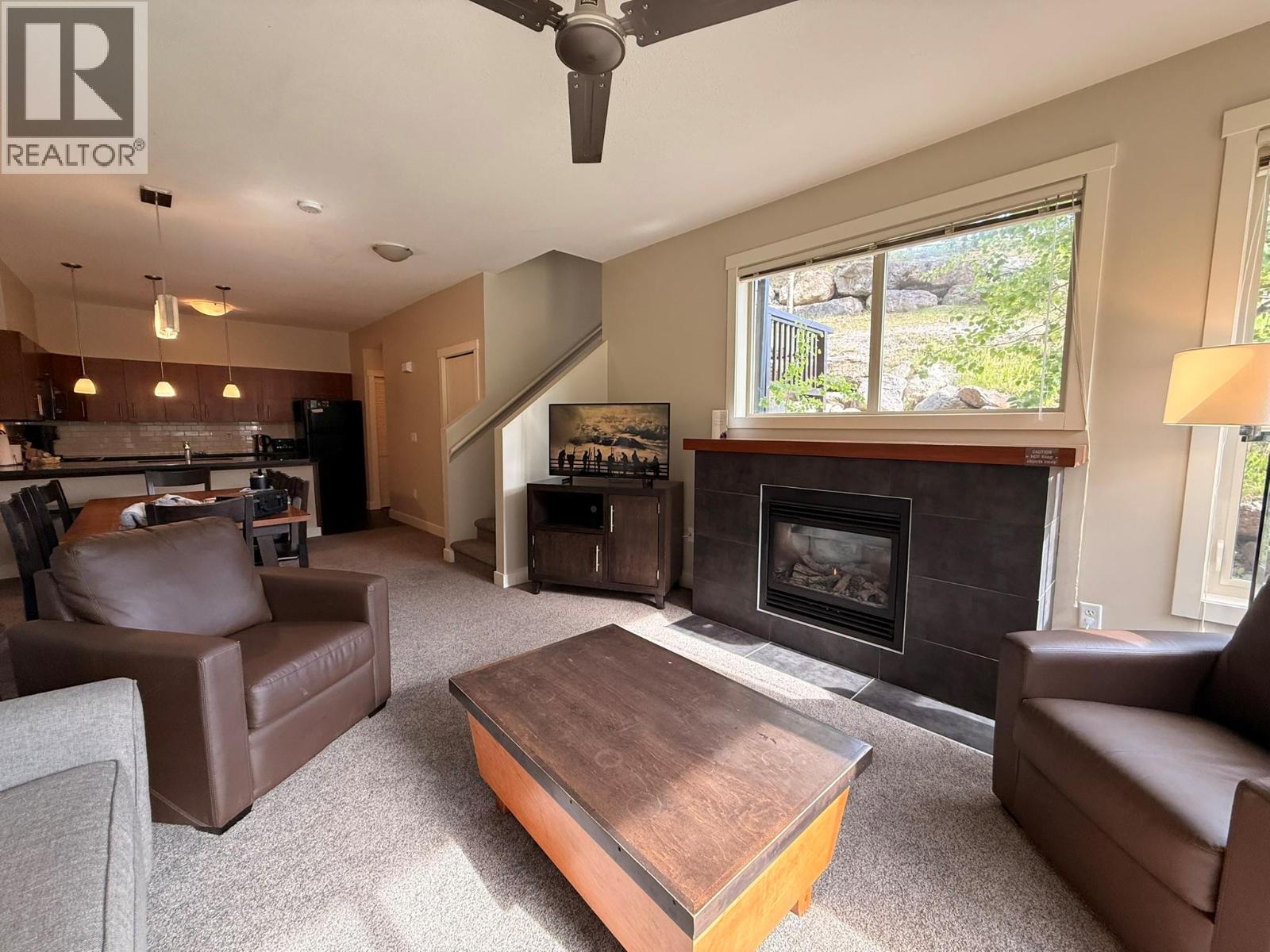 #311C 2049 SUMMIT Drive - Image 3