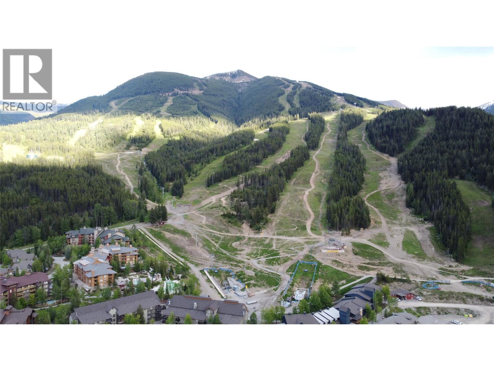 #311C 2049 SUMMIT Drive - Image 29
