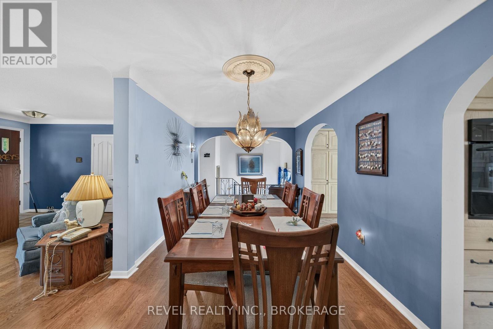 4453 LATIMER ROAD - 11
