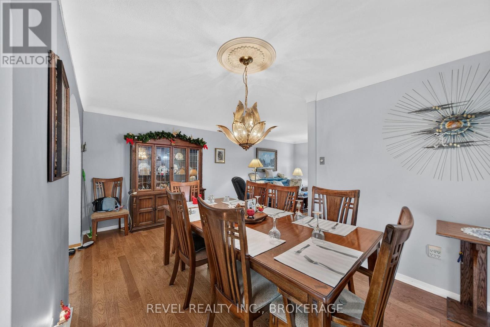 4453 LATIMER ROAD - 12