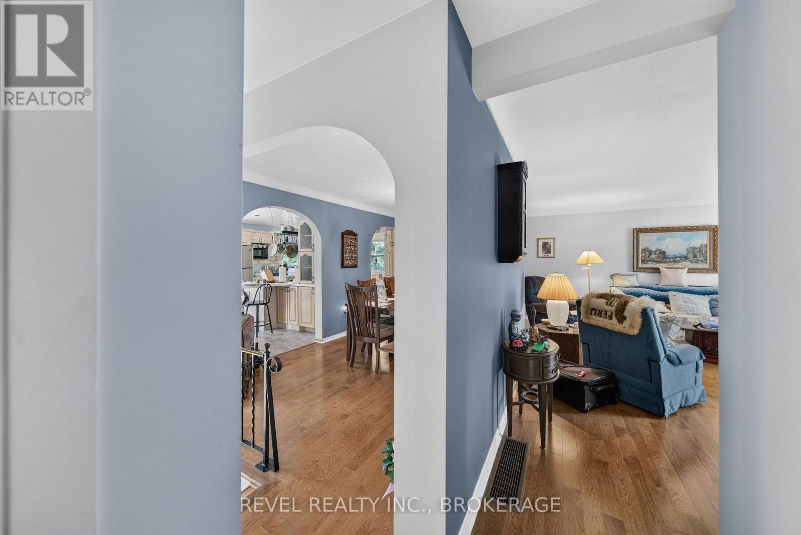 4453 LATIMER ROAD - 20