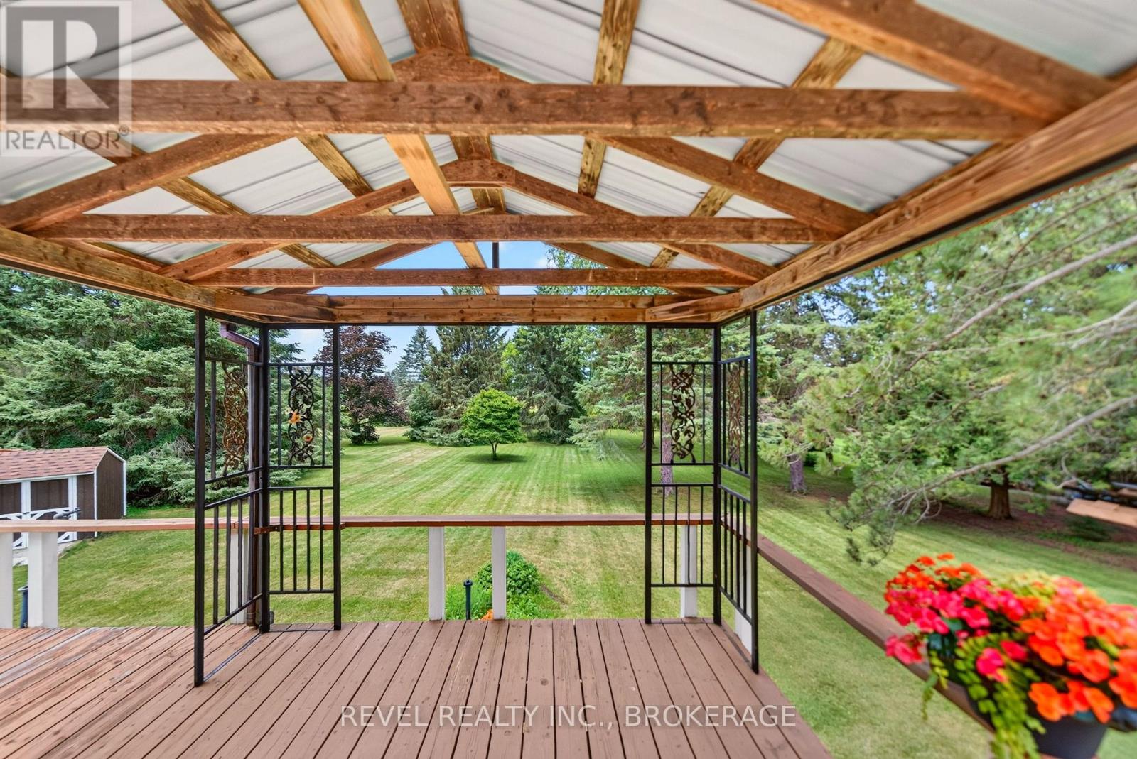 4453 LATIMER ROAD - 48