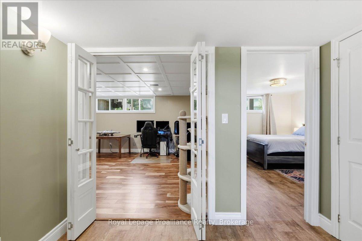13 FREEDOM CRESCENT - 28