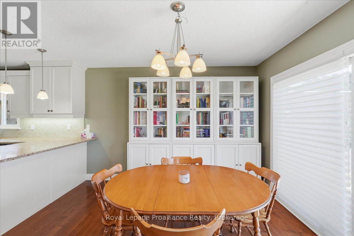13 FREEDOM CRESCENT - 9