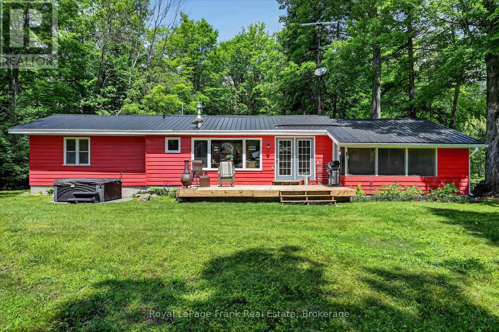 280 EDWINA DRIVE - 1