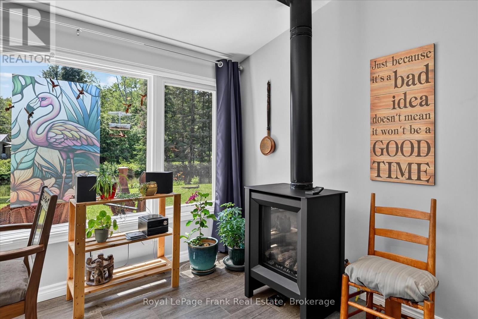 280 EDWINA DRIVE - 17
