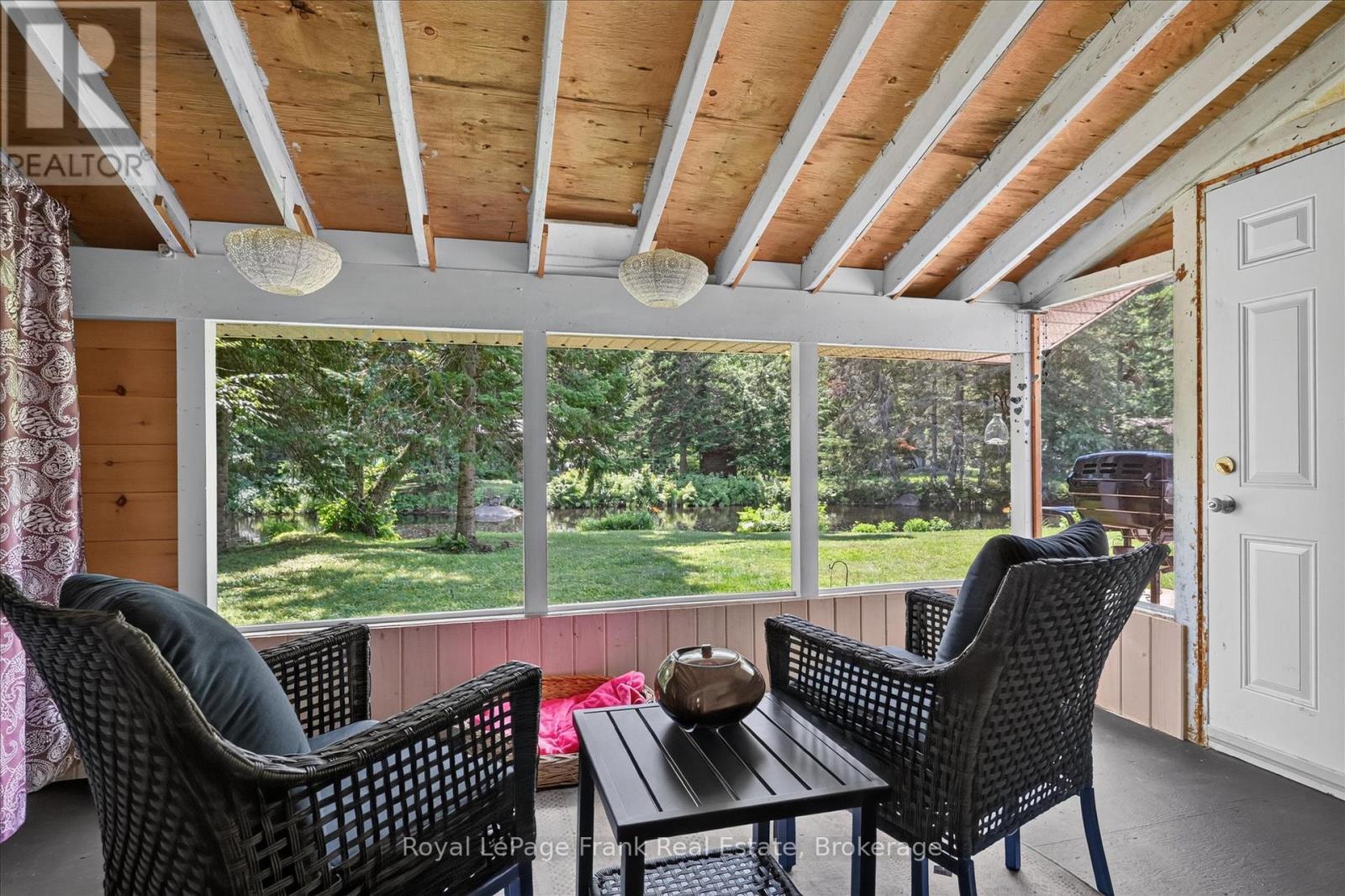 280 EDWINA DRIVE - 25