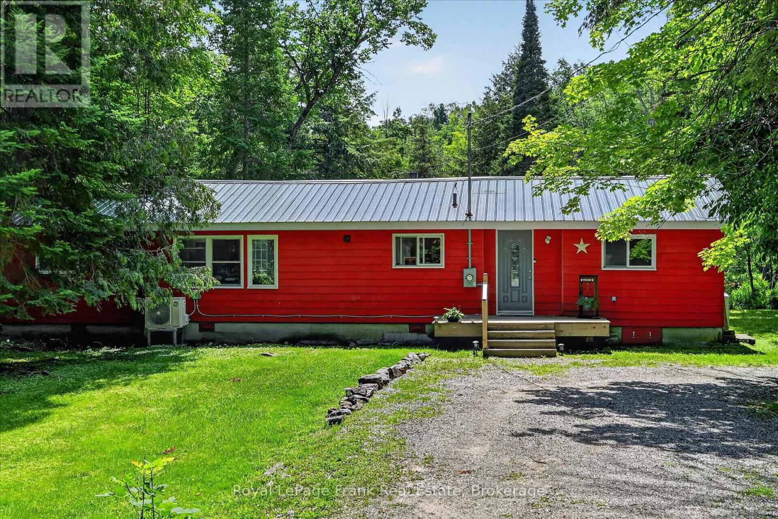 280 EDWINA DRIVE - 40