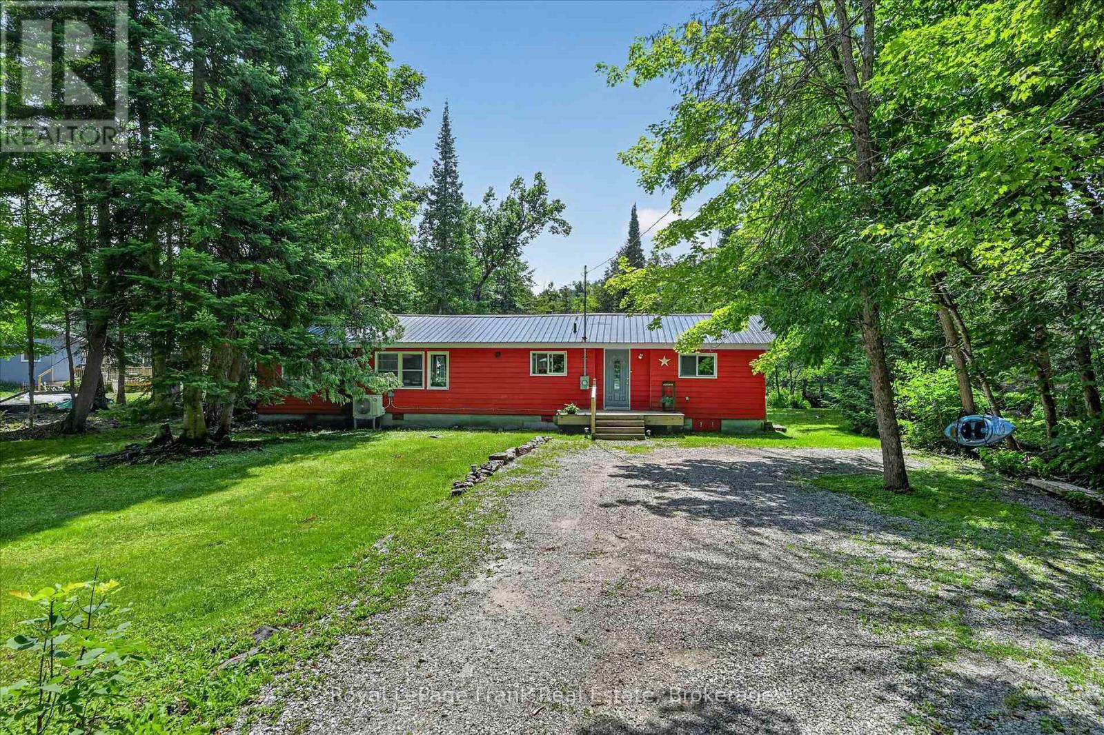 280 EDWINA DRIVE - 41