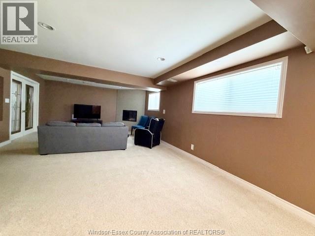 569 SARAH COURT - 20