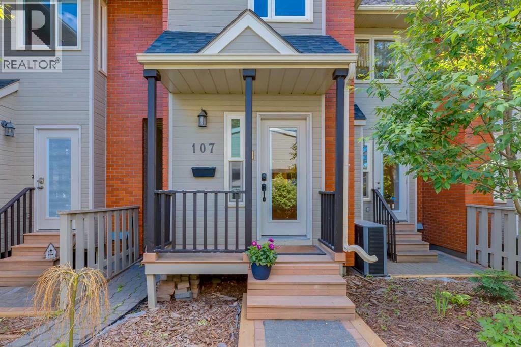 107 9 Street NW - 3
