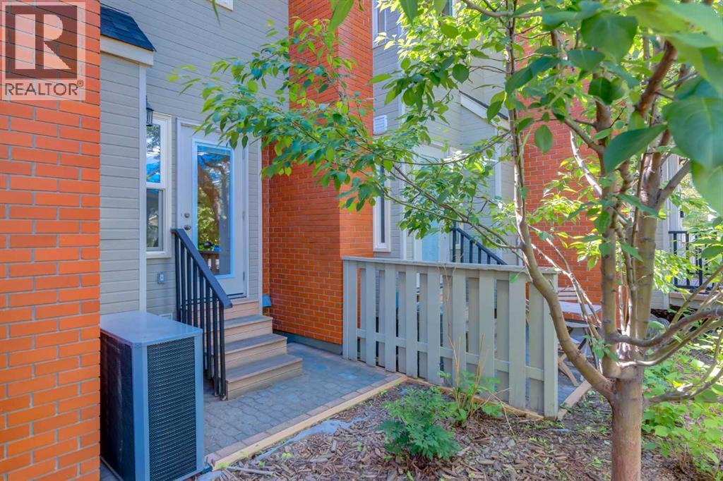 107 9 Street NW - 42