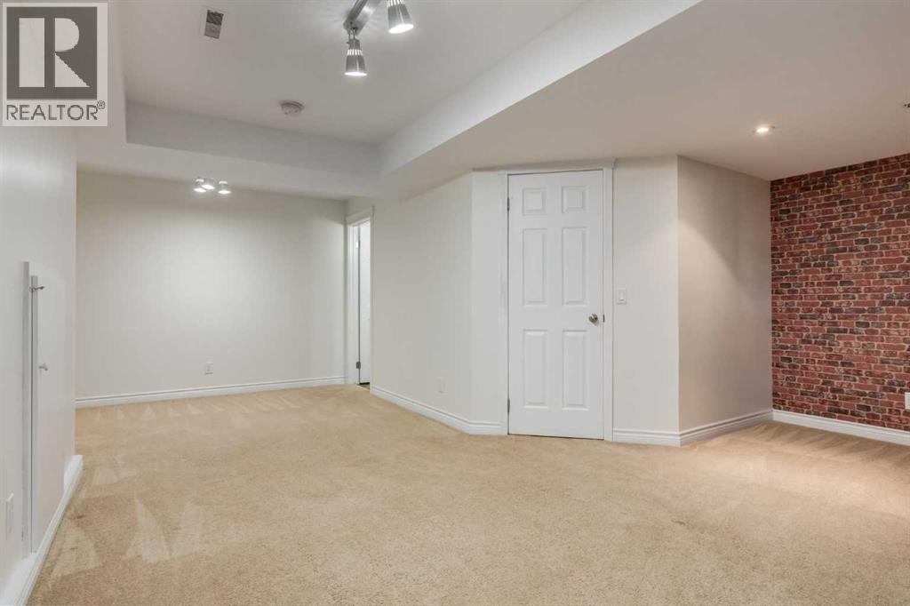 107 9 Street NW - 33