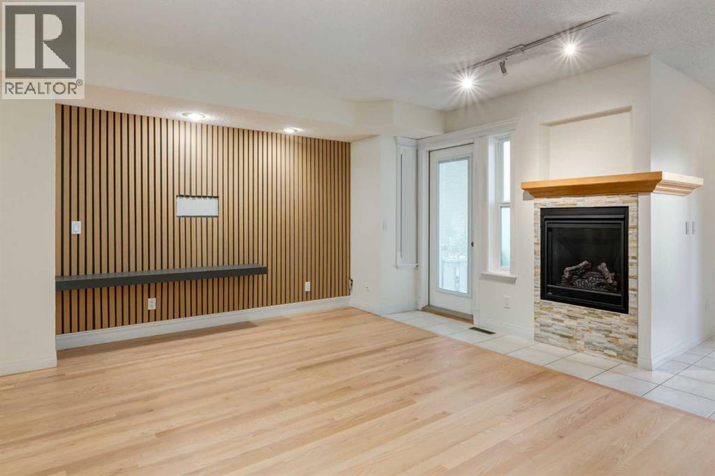 107 9 Street NW - 5
