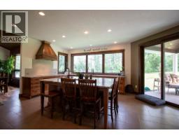 Enclosed porch - 13351 Tea Creek Estates Road, Charlie Lake, BC V0C1H0 Photo 14